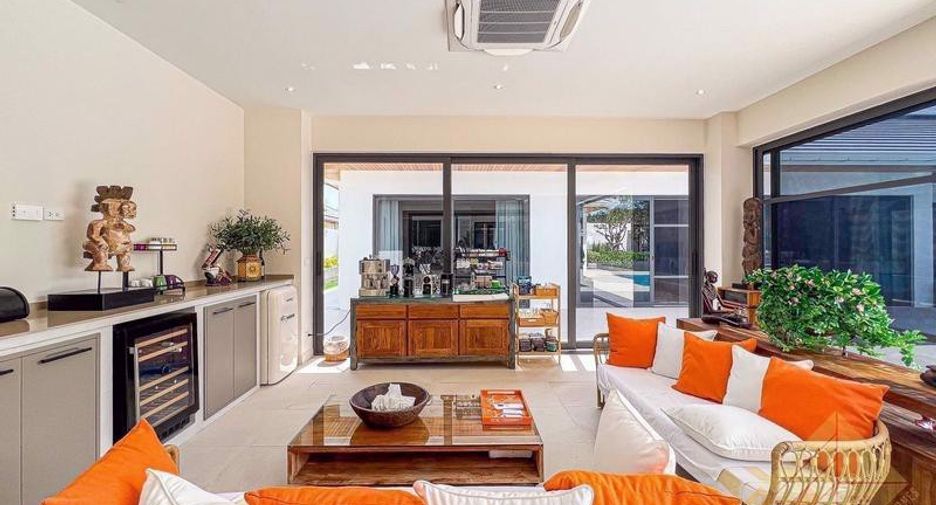 For sale 5 ベッドルーム house in Bang Lamung, Chonburi