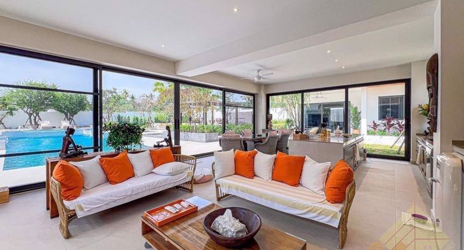 For sale 5 ベッドルーム house in Bang Lamung, Chonburi
