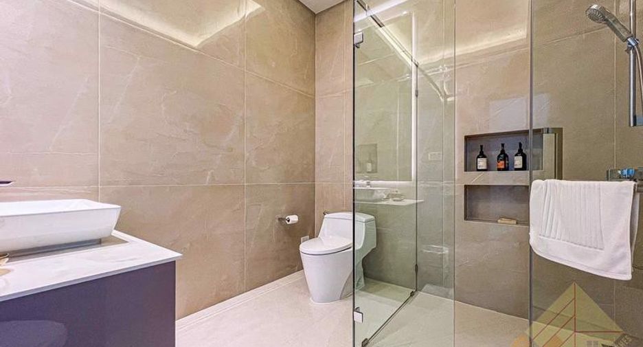 For sale 5 ベッドルーム house in Bang Lamung, Chonburi