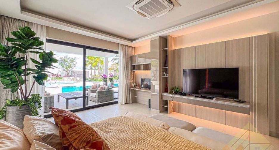 For sale 5 ベッドルーム house in Bang Lamung, Chonburi