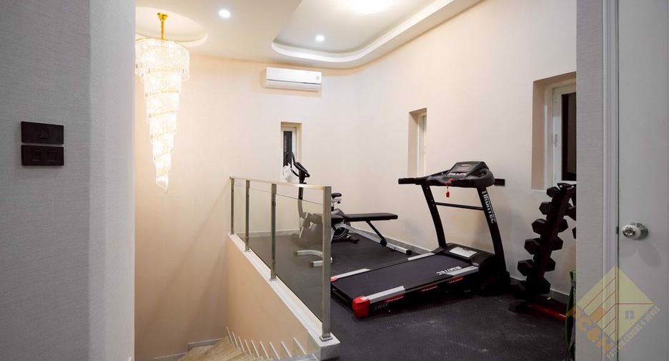 À vendre 7 chambres maison à Jomtien, Pattaya