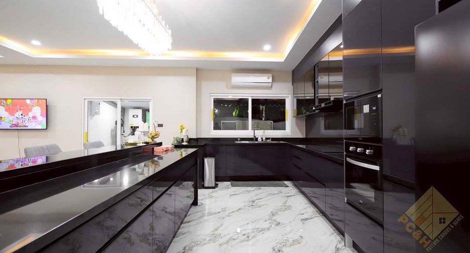 À vendre 7 chambres maison à Jomtien, Pattaya