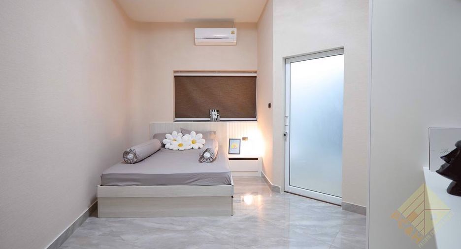 À vendre 7 chambres maison à Jomtien, Pattaya