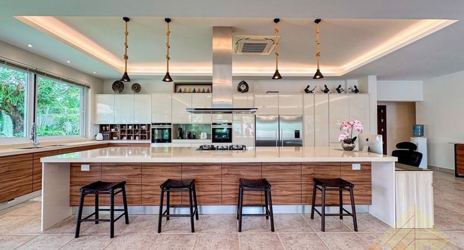 Casa en venta de 5 habitaciones en East Pattaya, Pattaya