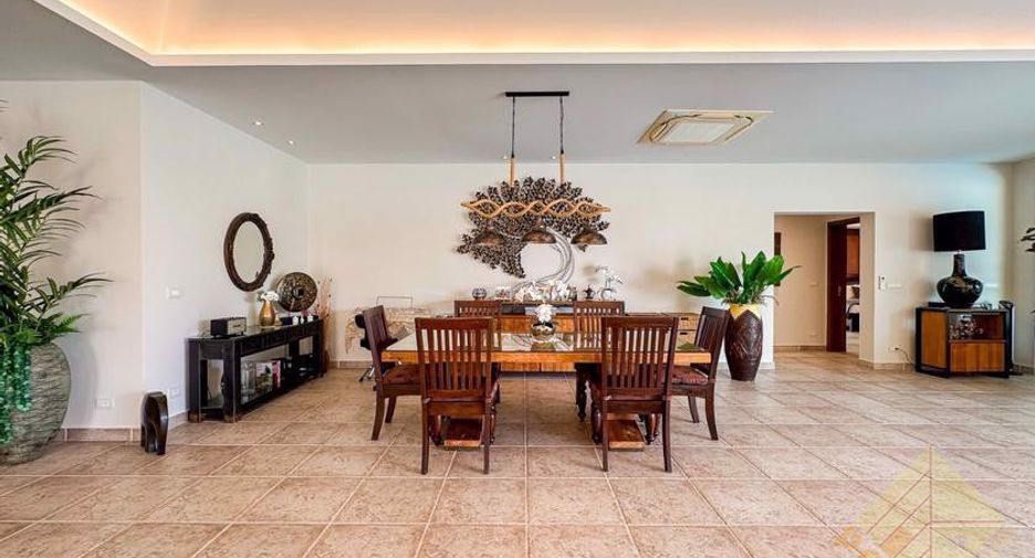 Casa en venta de 5 habitaciones en East Pattaya, Pattaya