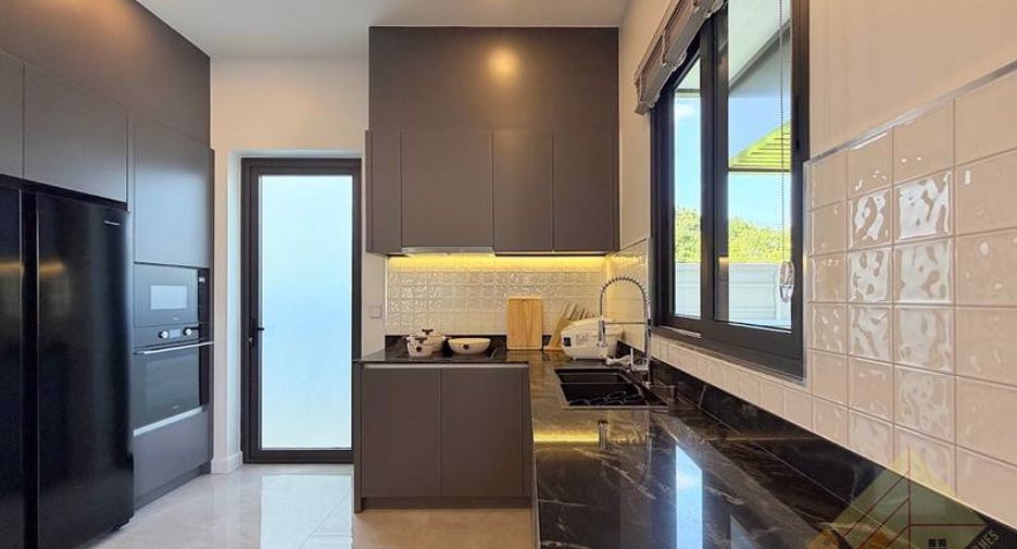 Casa en venta de 3 habitaciones en East Pattaya, Pattaya