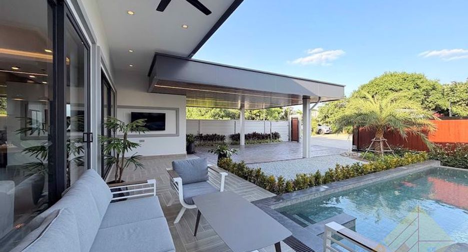 Casa en venta de 3 habitaciones en East Pattaya, Pattaya