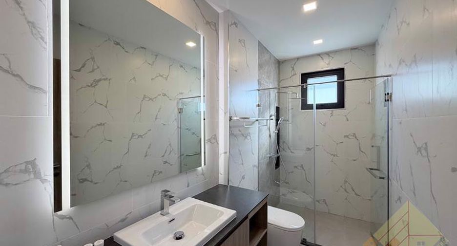Casa en venta de 3 habitaciones en East Pattaya, Pattaya