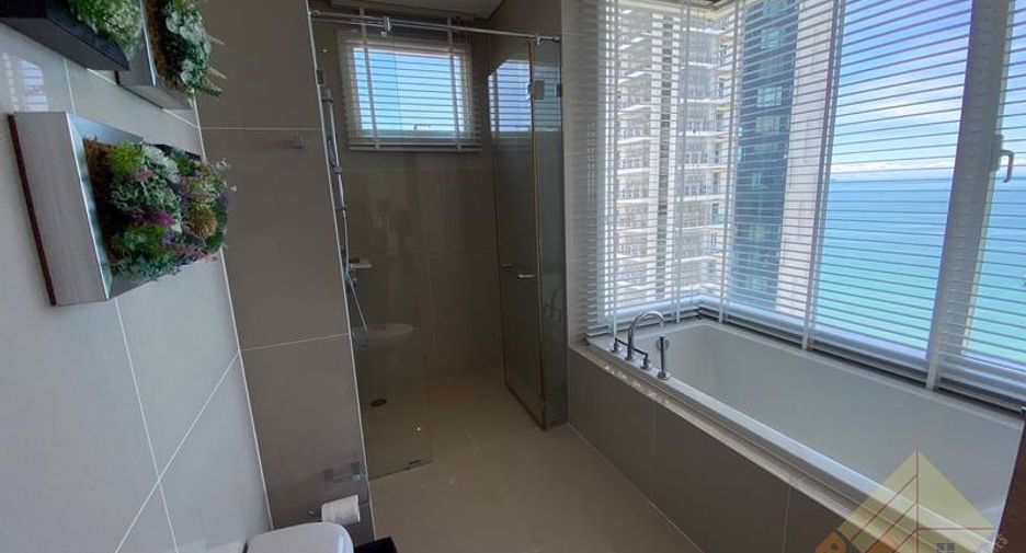 À louer et à vendre 2 chambres condo à Jomtien, Pattaya