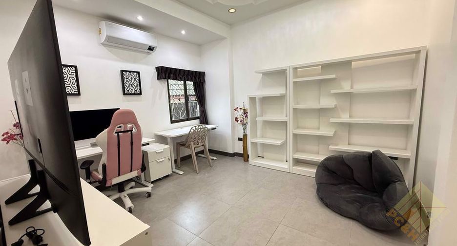 À louer et à vendre 3 chambres maison à East Pattaya, Pattaya
