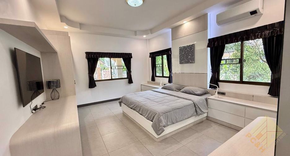 À louer et à vendre 3 chambres maison à East Pattaya, Pattaya