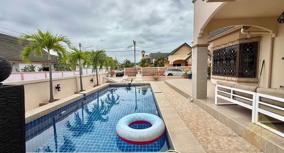 À louer et à vendre 3 chambres maison à East Pattaya, Pattaya
