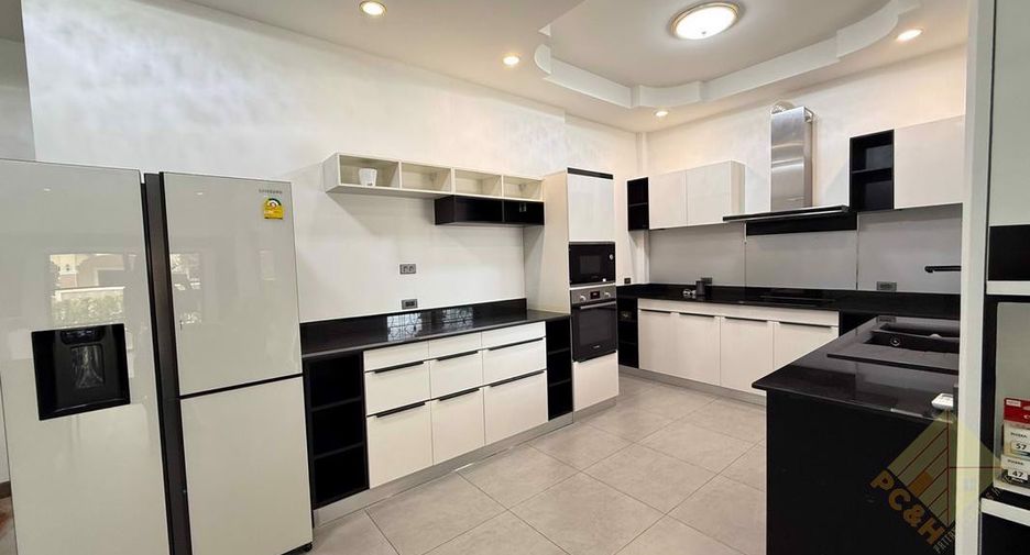 À louer et à vendre 3 chambres maison à East Pattaya, Pattaya