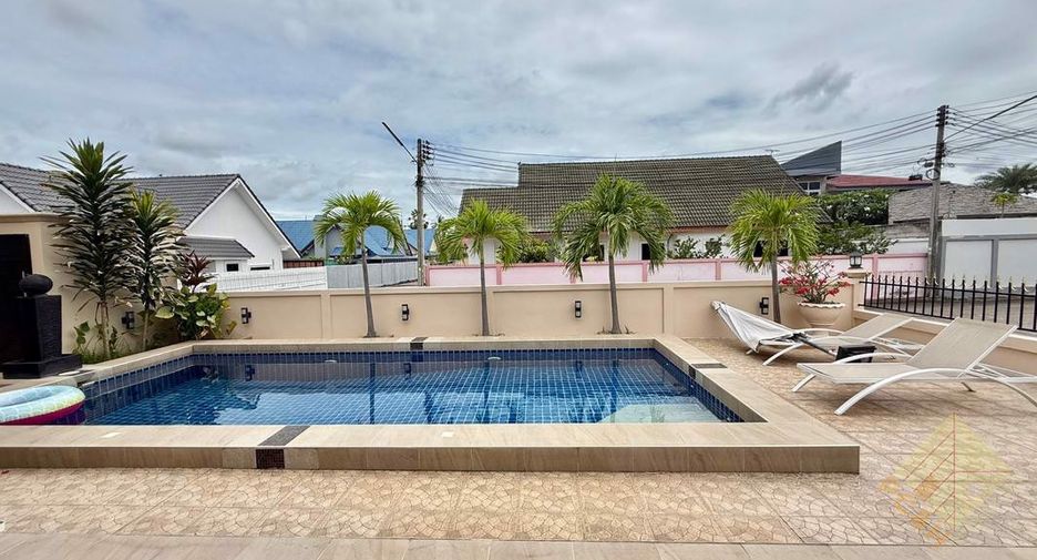 À louer et à vendre 3 chambres maison à East Pattaya, Pattaya
