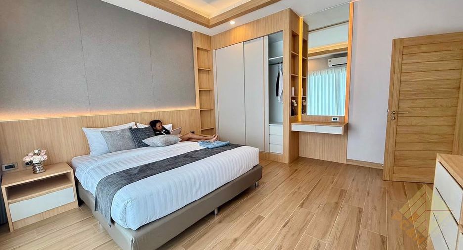 For rent and for sale 5 bedrooms house in East Pattaya, Pattaya