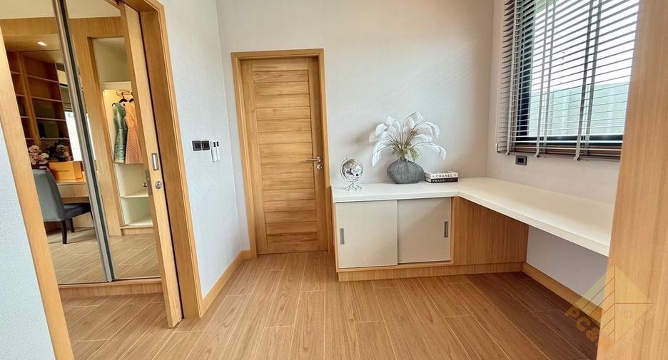 For rent and for sale 5 bedrooms house in East Pattaya, Pattaya