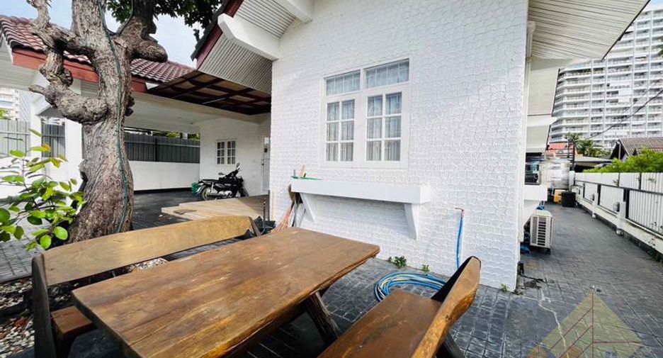Haus zum Kauf mit 2 Zimmer in Jomtien, Pattaya