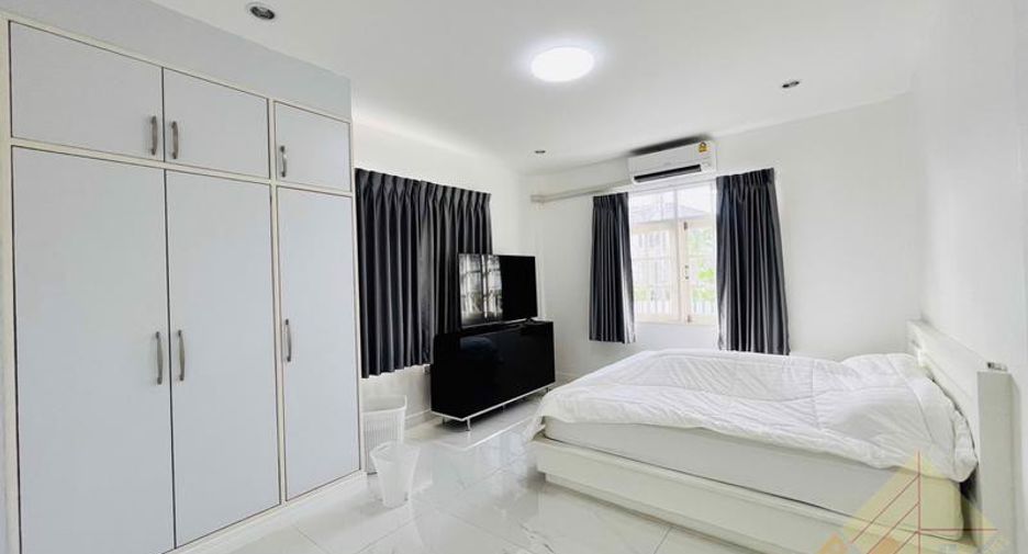 Haus zum Kauf mit 2 Zimmer in Jomtien, Pattaya