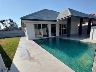 For Rent 4 Bedroom House In Bang Lamung, Chonburi
