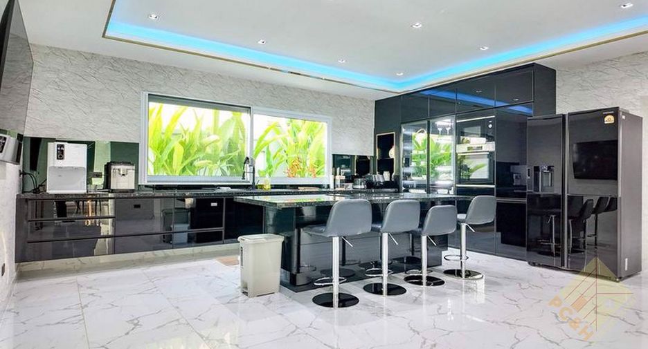 ขาย 4 ห้องนอน บ้านเดี่ยว ใน พัทยาตะวันออก, พัทยา