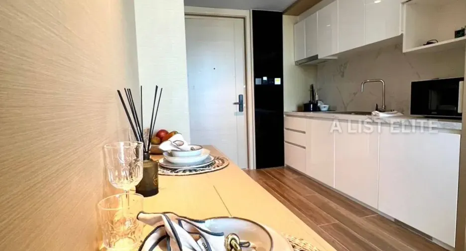 For sale 1 bed condo in Pratumnak, Pattaya