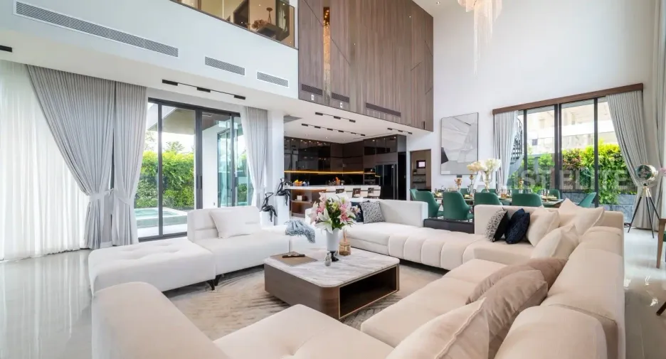 For sale 5 bedrooms house in East Pattaya, Pattaya