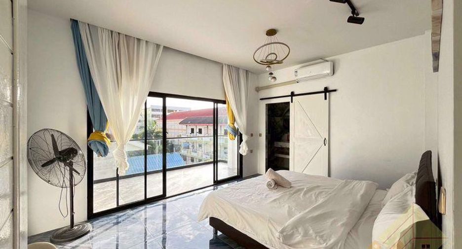 For rent and for sale 9 bedrooms house in South Pattaya, Pattaya