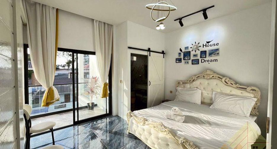 For rent and for sale 9 bedrooms house in South Pattaya, Pattaya