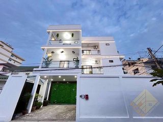 For Rent 9 Bedroom House In Bang Lamung, Chonburi