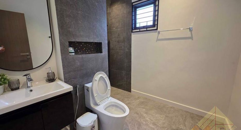 Haus zum Kauf mit 5 Zimmer in East Pattaya, Pattaya