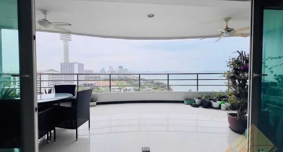 Wohnung zum Kauf mit 2 Zimmer in Pratumnak, Pattaya