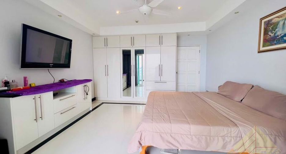 Wohnung zum Kauf mit 2 Zimmer in Pratumnak, Pattaya