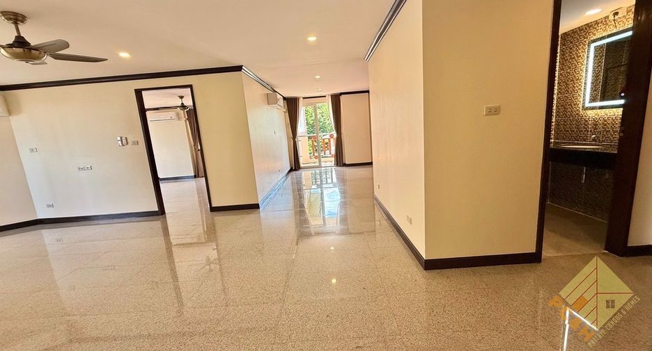À vendre 2 chambres condo à South Pattaya, Pattaya