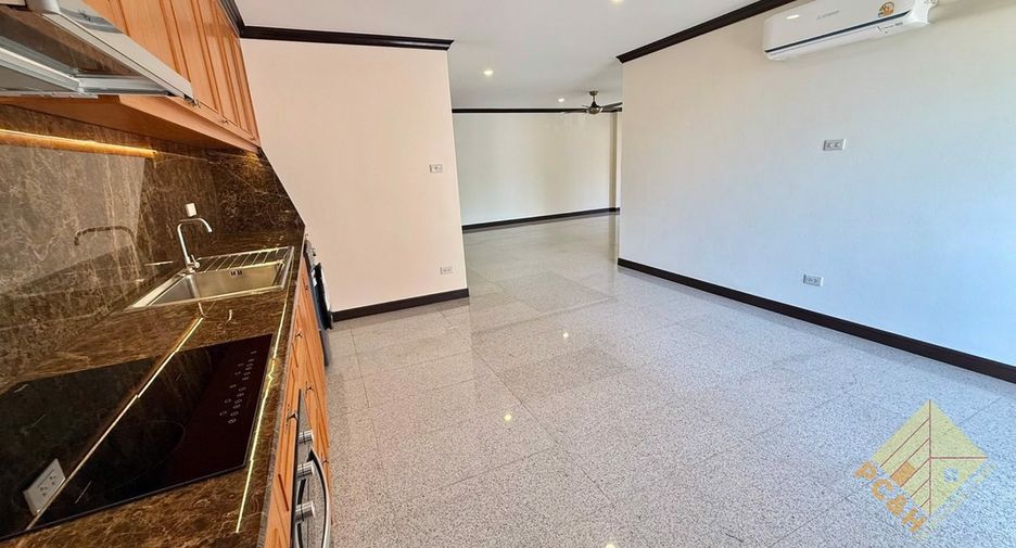 À vendre 2 chambres condo à South Pattaya, Pattaya