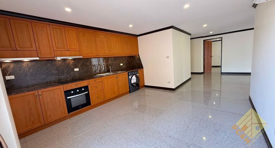 À vendre 2 chambres condo à South Pattaya, Pattaya