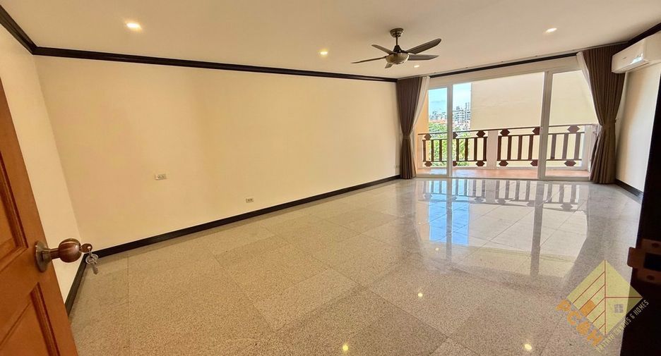 À vendre 2 chambres condo à South Pattaya, Pattaya