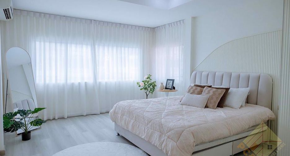 Casa en venta de 5 habitaciones en East Pattaya, Pattaya