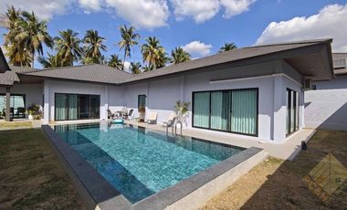 For rent and for sale 3 bedrooms house in Huay Yai, Pattaya