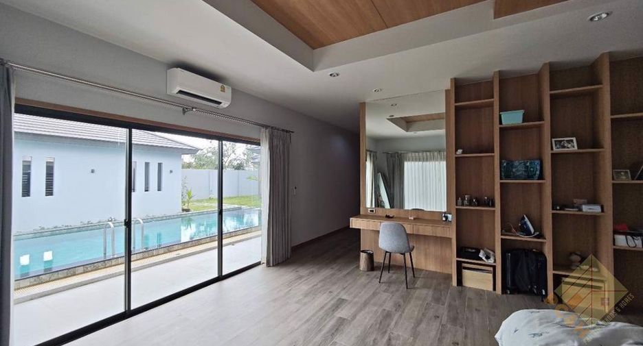 For rent and for sale 3 bedrooms house in Huay Yai, Pattaya