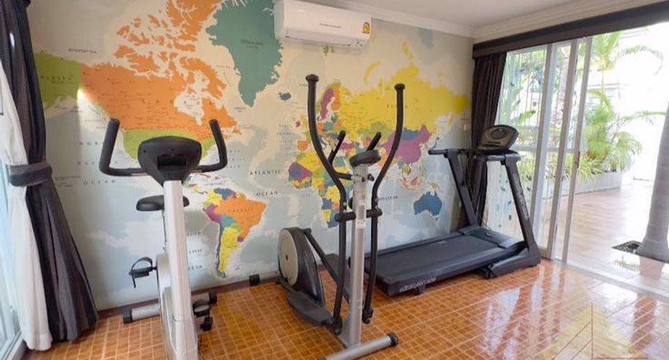 For rent and for sale 3 bedrooms house in Jomtien, Pattaya