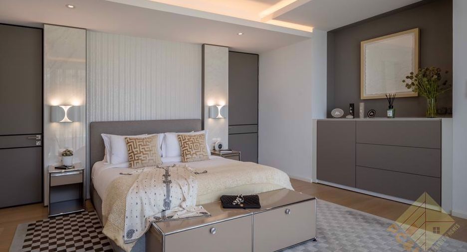 For sale 5 bedrooms house in Bang Saray, Pattaya