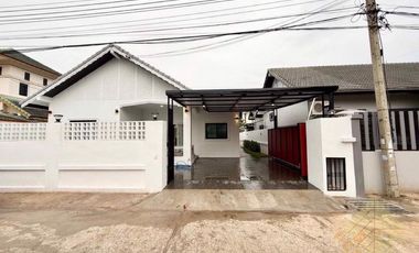 Casa en venta de 4 habitaciones en East Pattaya, Pattaya
