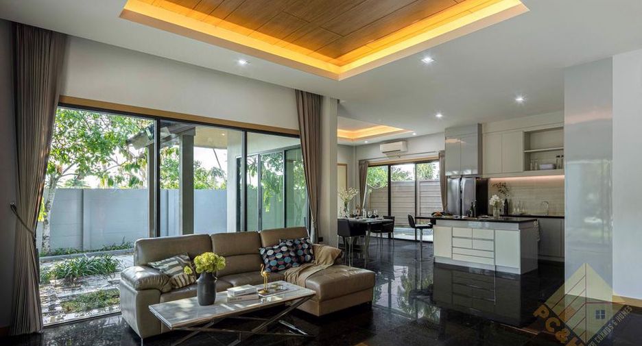 For rent 3 bedrooms house in Huay Yai, Pattaya