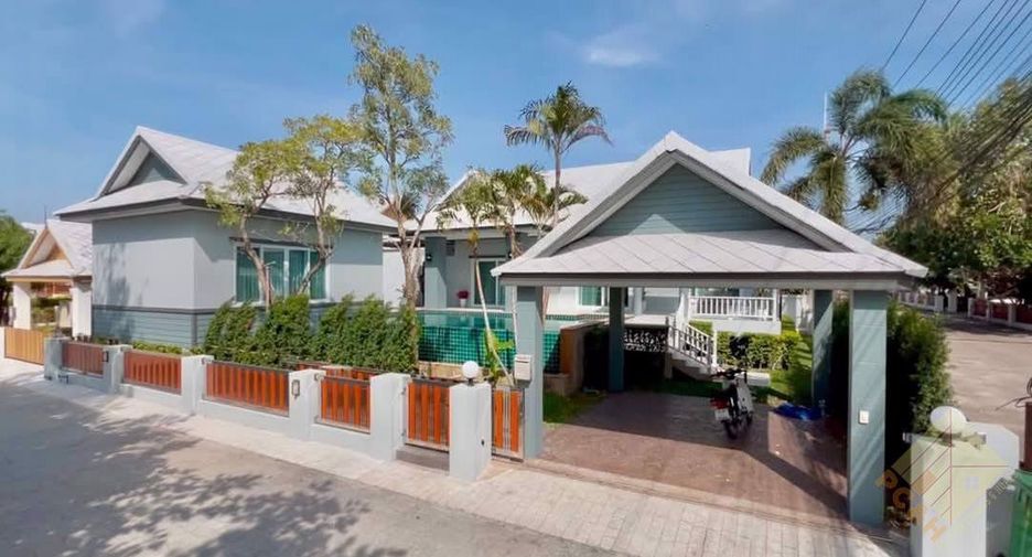 For rent 4 bedrooms house in East Pattaya, Pattaya