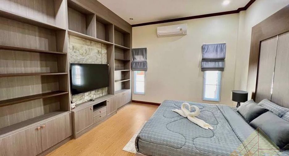 For rent 4 bedrooms house in East Pattaya, Pattaya