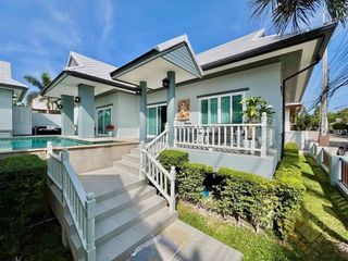 Haus zur Miete mit 4 Zimmer in Bang Lamung, Chonburi