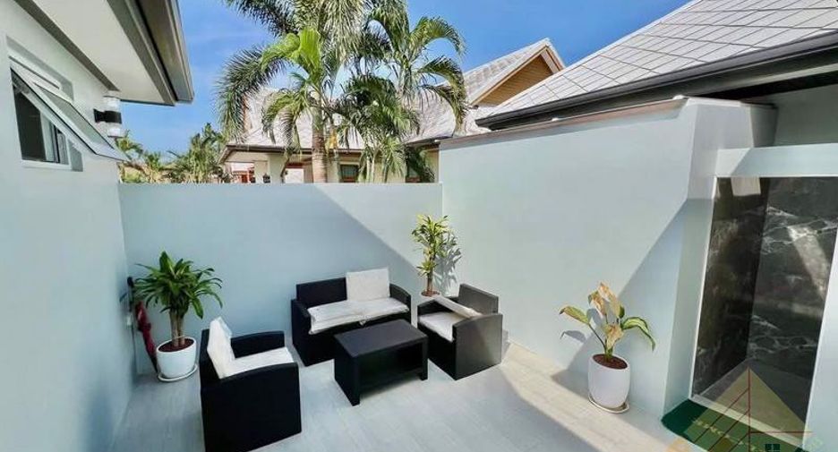 For rent 4 bedrooms house in East Pattaya, Pattaya