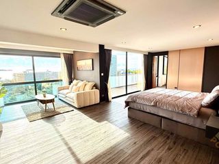 Casa en venta de 5 habitaciones en Bang Lamung, Chonburi