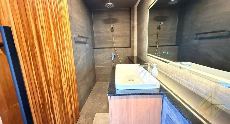 Casa en venta de 5 habitaciones en Pratumnak, Pattaya