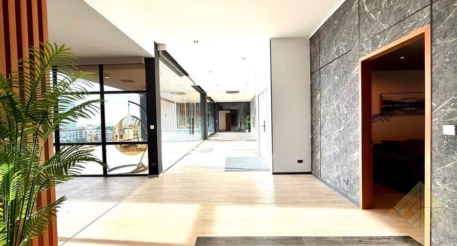 Casa en venta de 5 habitaciones en Pratumnak, Pattaya